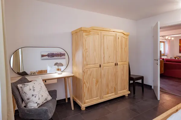 Schlafzimmer, weitere Ansicht